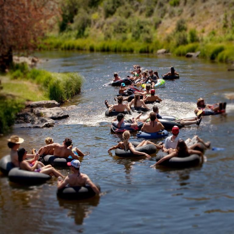 Rustic Creekside Resort 4*