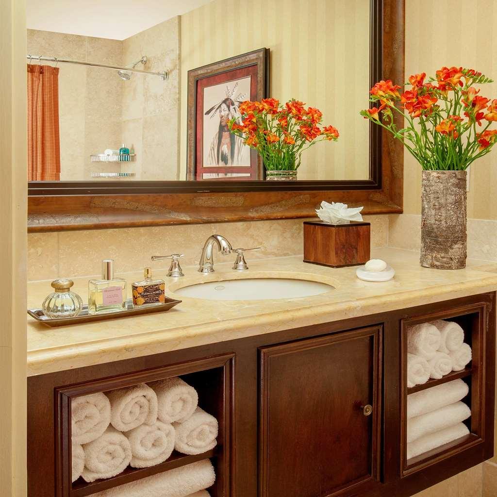 Resort Rustic Creekside Jackson