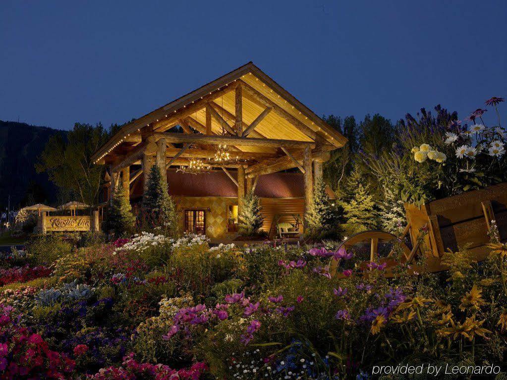 Rustic Creekside Resort Jackson